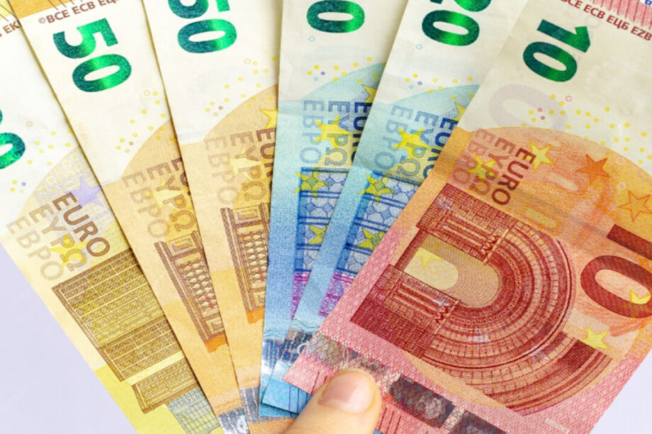 ΧΡΗΜΑΤΑ ΛΕΦΤΑ