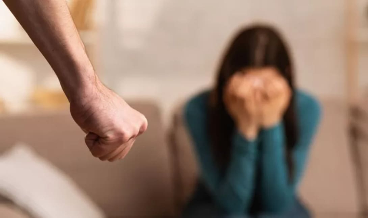 Θεσσαλονίκη: Κάθειρξη 17 ετών σε 40χρονο που βίαζε και χτυπούσε την σύζυγό του