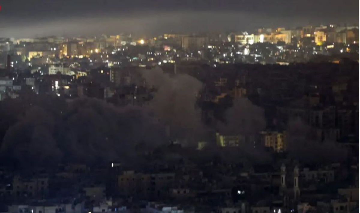 Μέση Ανατολή σε τροχιά σύγκρουσης: Επιθέσεις σε Τελ Αβίβ και Ιερουσαλήμ, σφυροκόπημα σε Τεχεράνη και Βηρυτό