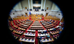 Σκάνδαλο ΟΠΕΚΕΠΕ: Στη Βουλή δικογραφίες για 20 πολιτικούς – Ραγδαίες εξελίξεις