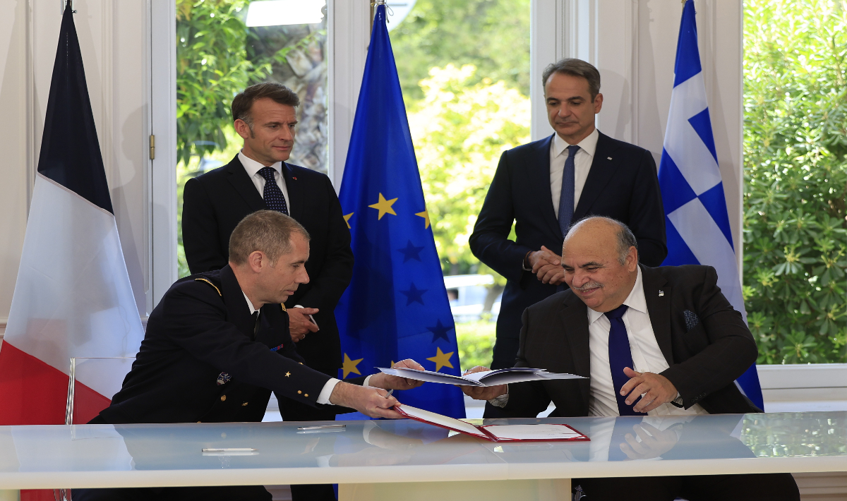Οι 9 συμφωνίες Ελλάδας – Γαλλίας στο Μέγαρο Μαξίμου