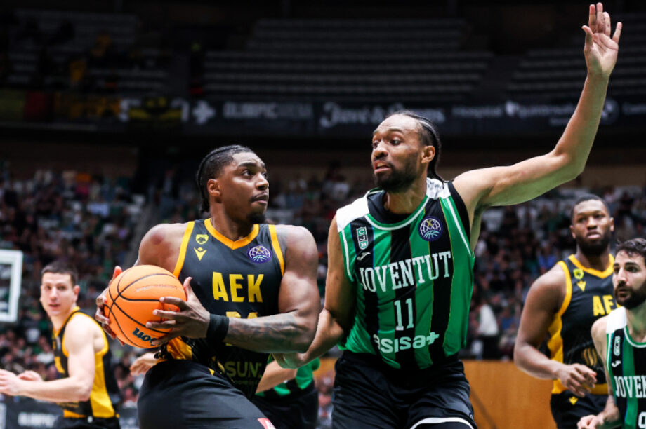 ΑΕΚ ΜΠΑΤΑΛΟΝΑ