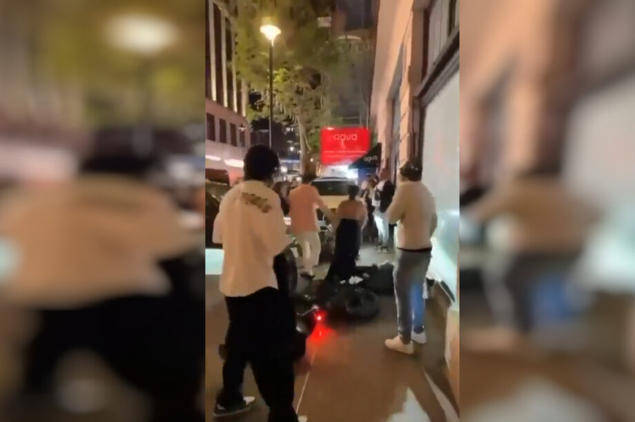 Αγγλία: 29χρονη σε αμόκ και πατάει πεζούς με το αυτοκίνητό της! (βίντεο)