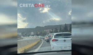 Με το «δεξί» μπαίνει η μεγαλοβδομάδα στον ΒΟΑΚ – Ουρές χιλιομέτρων με τους οδηγούς να πηγαίνουν… σημειωτόν!