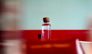 Σύμη: Ανήλικη αποπειράθηκε να δηλητηριάσει τη μητέρα της με τη βοήθεια του φίλου της!