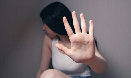 Κακοποίηση Κοπέλα