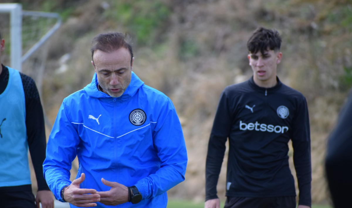 Κόντης Προπόνηση 