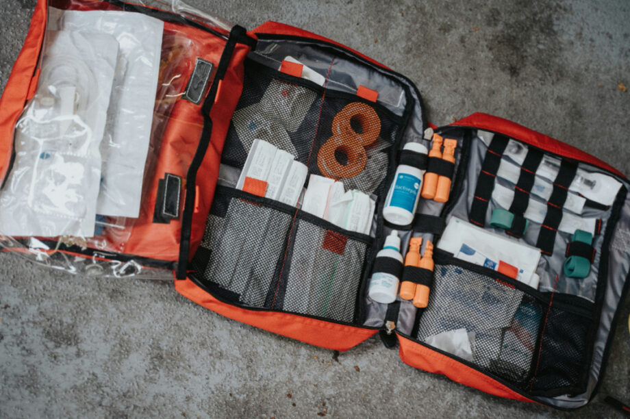 Κουτί πρώτων βοηθειών