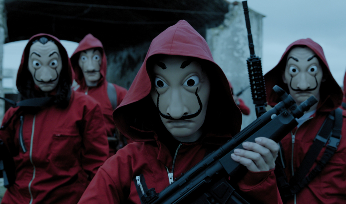 «La casa de papel» στην Ιταλία! Ληστές κράτησαν ομήρους σε τράπεζα!