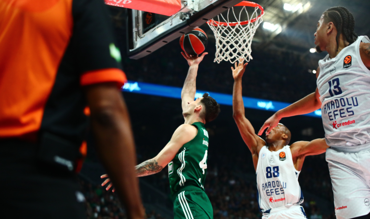 Euroleague: Με νίκη 97-62 επί της Εφές έκλεισε την κανονική περίοδο ο Παναθηναϊκός