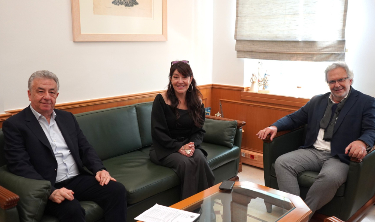 Συνάντηση Περιφερειάρχη Κρήτης με τον Δήμαρχο Σητείας