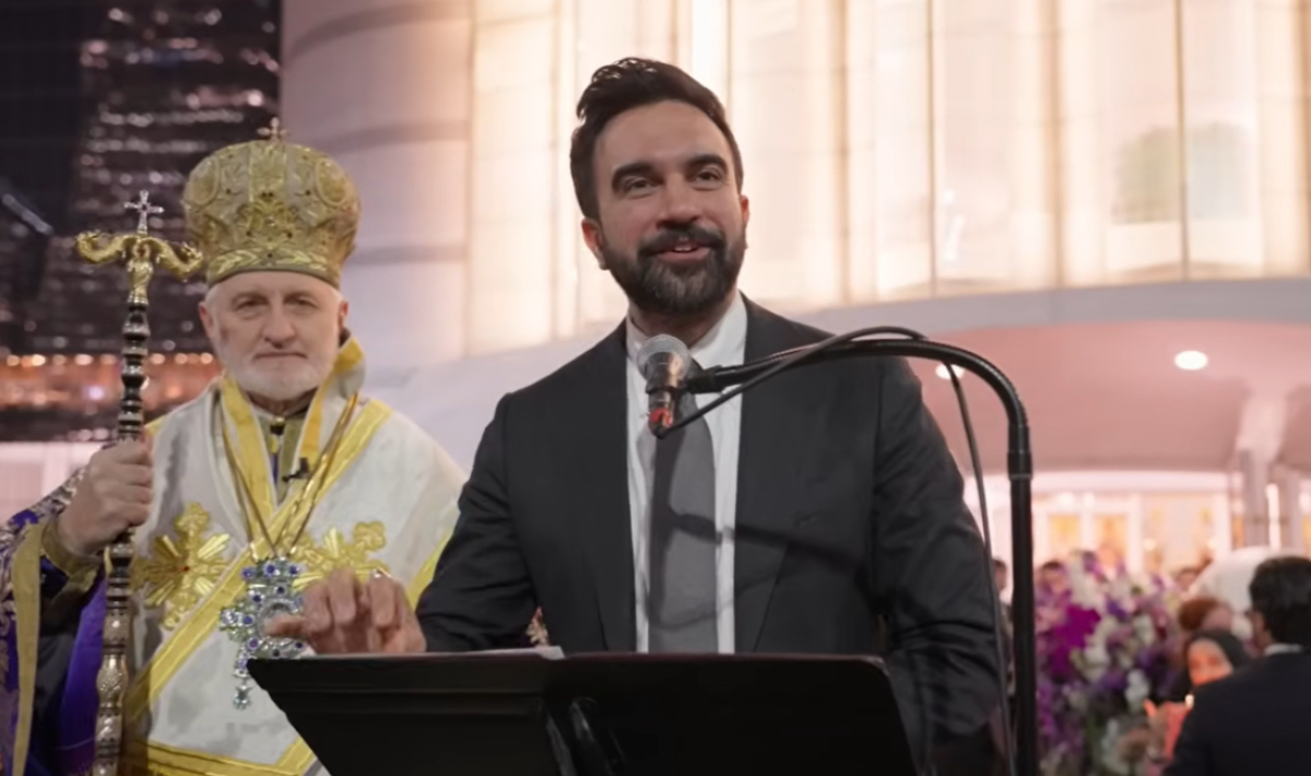 Νέα Υόρκη: Ο Μαμντάνι ευχήθηκε «Καλή Ανάσταση» στα ελληνικά (βίντεο)