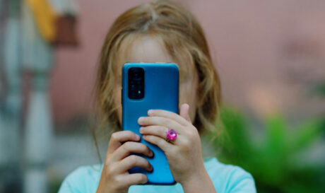 Παιδί Κινητό social media
