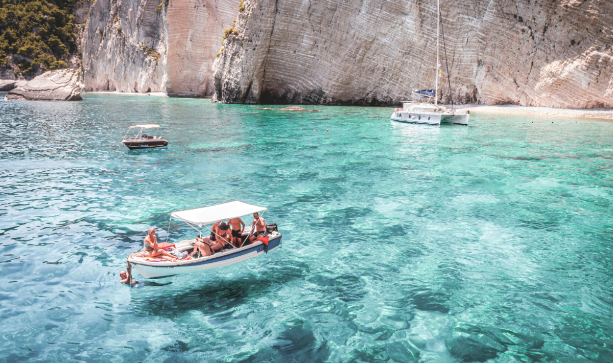 Κοινωνικός Τουρισμός 2026: Ποιοι κάνουν αίτηση σήμερα