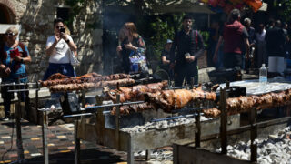 Πάσχα Αρνιά