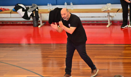 Νίκος Προύφας Χειροκρότημα