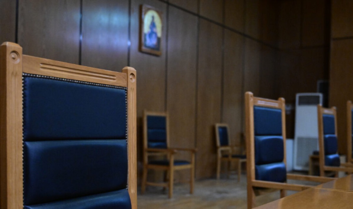 Δίκη για την έκρηξη στους Αμπελόκηπους: Ποινές κάθειρξης 19 και 18 ετών στις δύο γυναίκες