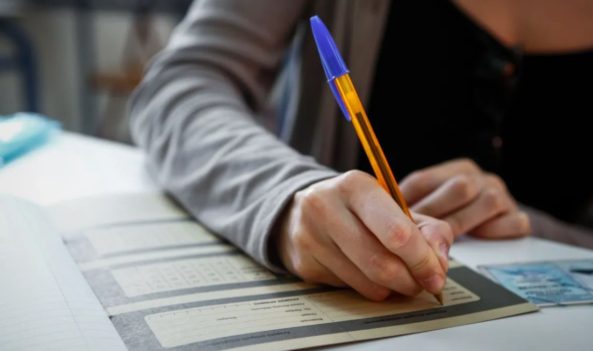 Αντίστροφη μέτρηση για το «τελευταίο κουδούνι» στα σχολεία – Πότε ξεκινούν οι Πανελλήνιες