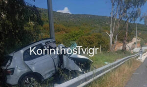 Τροχαίο με μία νεκρή στη Νεμέα: Το αυτοκίνητό της «καρφώθηκε» σε κολόνα – Σοκάρουν οι φωτογραφίες