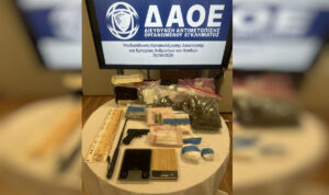 Μεγάλη επιχείρηση της ΕΛ.ΑΣ. στην Κρήτη: «Ξηλώθηκε» κύκλωμα ναρκωτικών και όπλων – Δείτε φωτογραφία