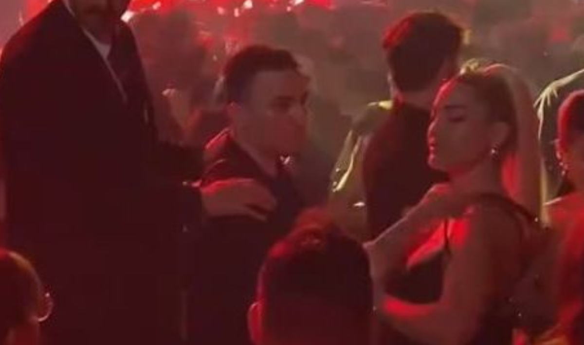 Ο εκνευρισμός της Ιωάννας Τούνη όταν βλέπει στο νυχτερινό κέντρο έναν εκ των καταδικασθέντων- Βίντεο