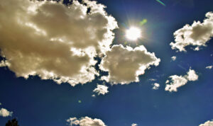 Με ανοιξιάτικο καιρό η Ανάσταση – Έρχεται αλλαγή του σκηνικού του καιρού