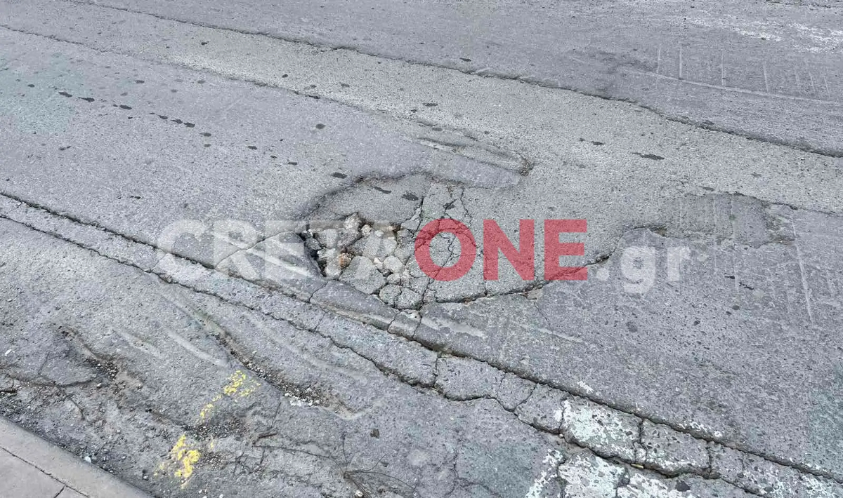 Καραμαλάκης: Η κατάσταση του οδοστρώματος, οι λακκούβες, τα πρόχειρα μπαλώματα και οι κακοτεχνίες δεν επιλύονται με επικοινωνιακές ανακοινώσεις