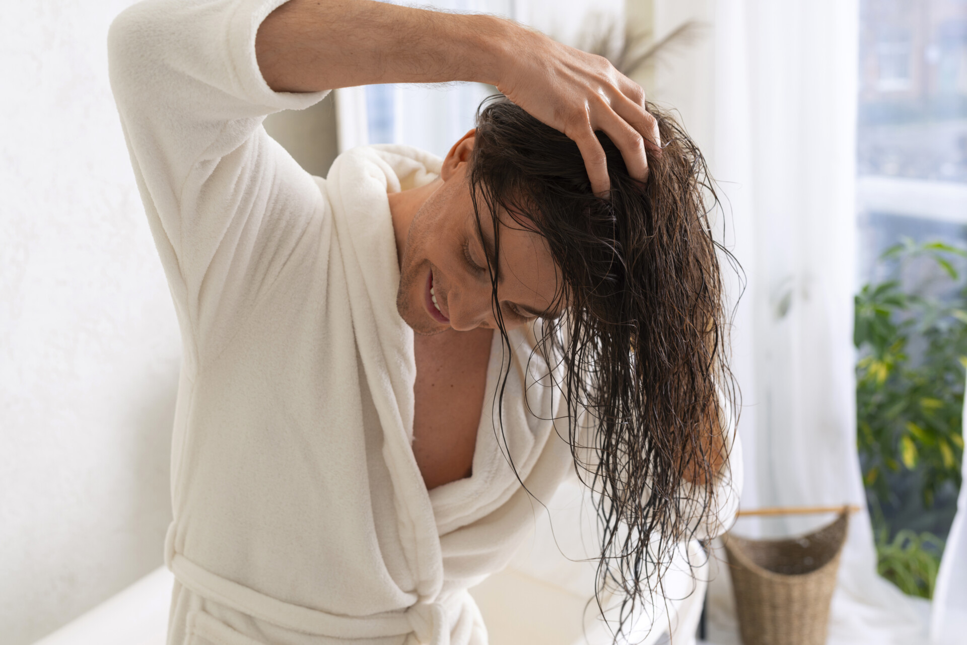 Μεγάλη Παρασκευή: Γιατί «απαγορεύεται» να λουστούμε σήμερα