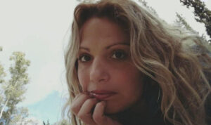 Πέθανε η τραγουδίστρια Νατάσα Μωϋσόγλου – Συγκινεί το «αντίο» της Ναταλίας Ρασούλη