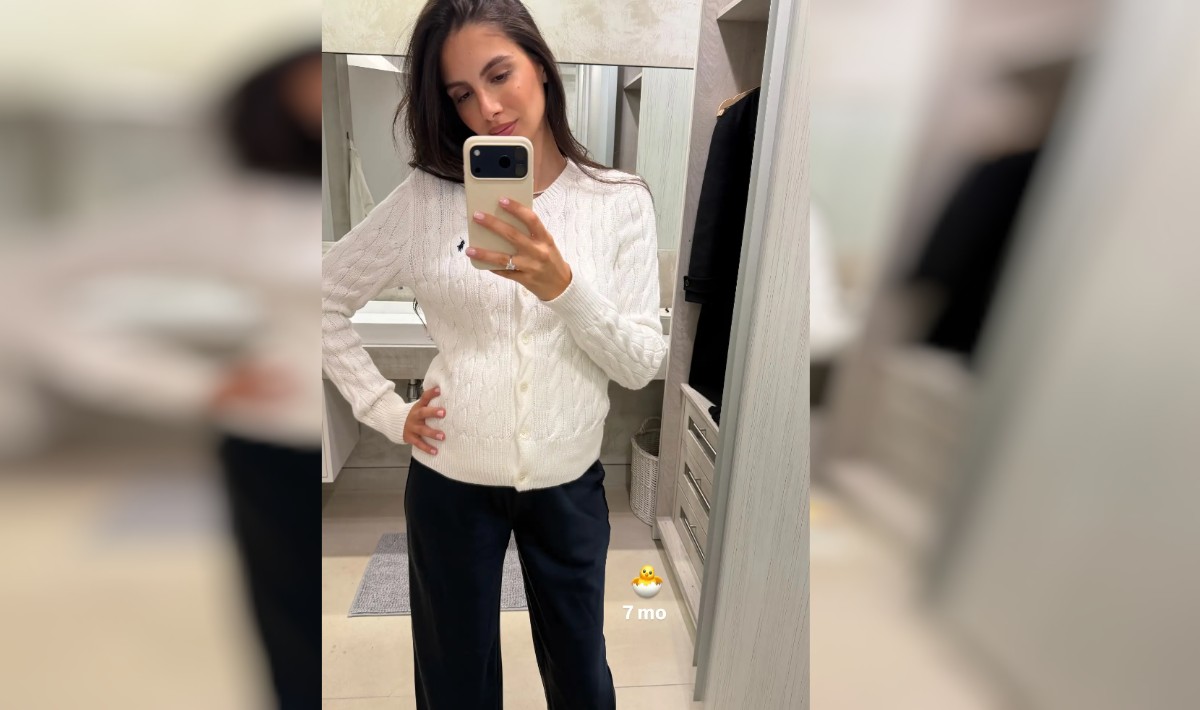 Αλεξάνδρα Νίκα: Οι φωτογραφίες με τη φουσκωμένη της κοιλίτσα και με τον γιο της