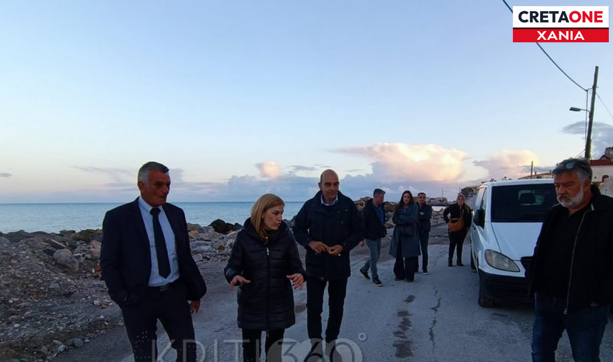Αυτοψία στην Παλαιόχωρα για τη Σέβη Βολουδάκη: Είδε από κοντά τις ζημιές που προκάλεσε η πρόσφατη κακοκαιρία (φώτο)