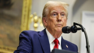 ΝΤΟΝΑΛΝΤ ΤΡΑΜΠ