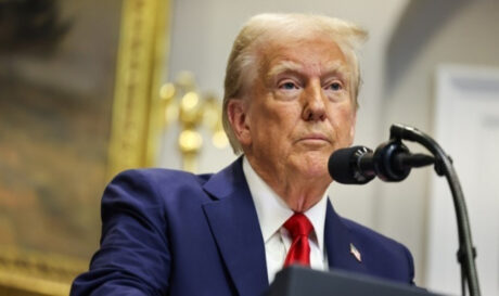 ΝΤΟΝΑΛΝΤ ΤΡΑΜΠ