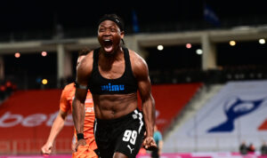 Πέναλτι μέσω VAR για τον ΟΦΗ και 3-2 στην παράταση με τον Ισέκα!