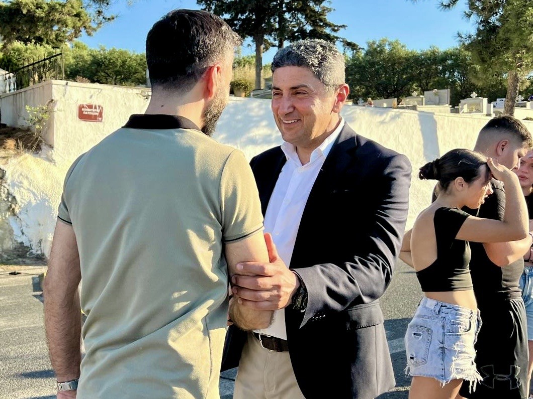 Λευτέρης Αυγενάκης από τις Πατσίδες: «Η δύναμη ενός λαού που δεν λύγισε ποτέ» (φώτο)