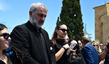 Δέλλας Κηδεία