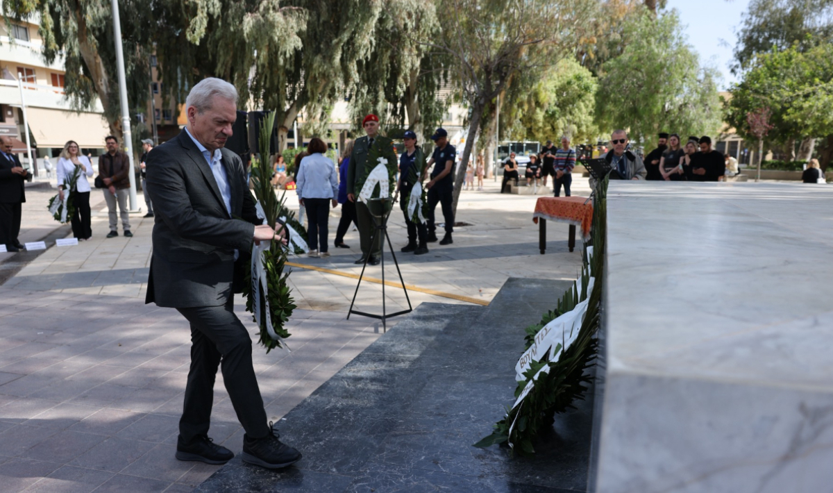 Καλοκαιρινός για επέτειο Εθνικής Αντίστασης: «Ενωμένοι ενάντια στο φασισμό και στο ναζισμό» (βίντεο)
