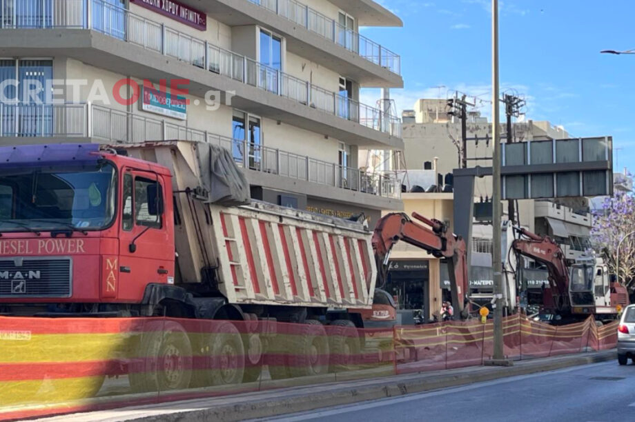 ΔΗΜΟΚΡΑΤΙΑΣ ΕΡΓΑΣΙΕΣ