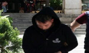 Ηράκλειο: Απολογείται σήμερα ο 30χρονος που κατηγορείται για απόπειρα ανθρωποκτονίας εναντίον της συζύγου του – Αναμένεται η κατάθεση της 28χρονης