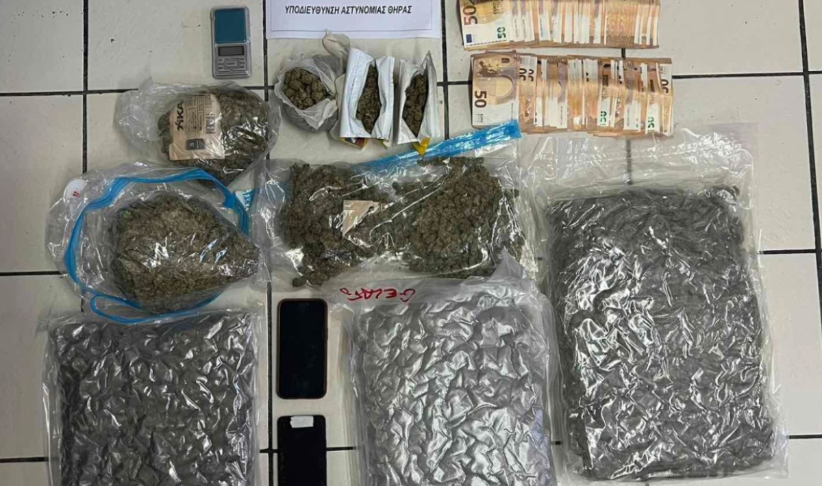 Σαντορίνη: Επιχείρηση της ΕΛ.ΑΣ με εφόδους σε 17 σπίτια – Κατασχέθηκαν ναρκωτικά