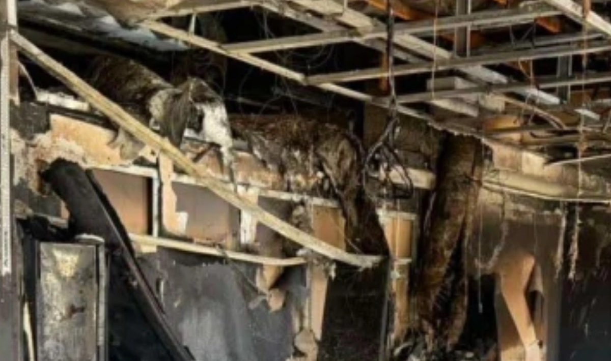Γαστούνη: Συνελήφθησαν οι 5 Ρομά που έκαψαν το νέο κατάστημα του περιπτερά (φωτογραφίες)