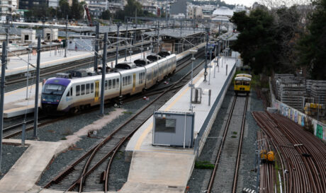 Προαστιακός Σταθμός Λαρίσης