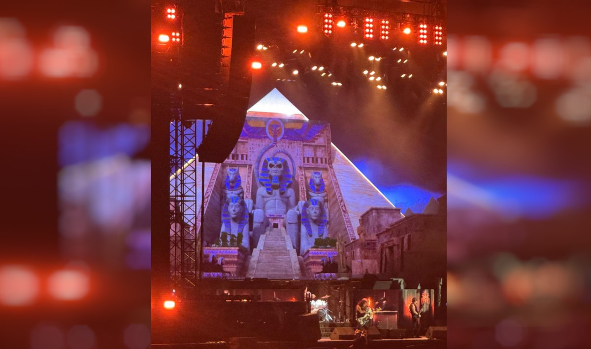 Οι Iron Maiden γέμισαν το ΟΑΚΑ – Πάνω από 50.000 θεατές στη συναυλία