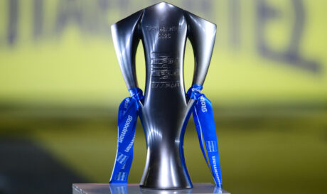 Super League τρόπαιο