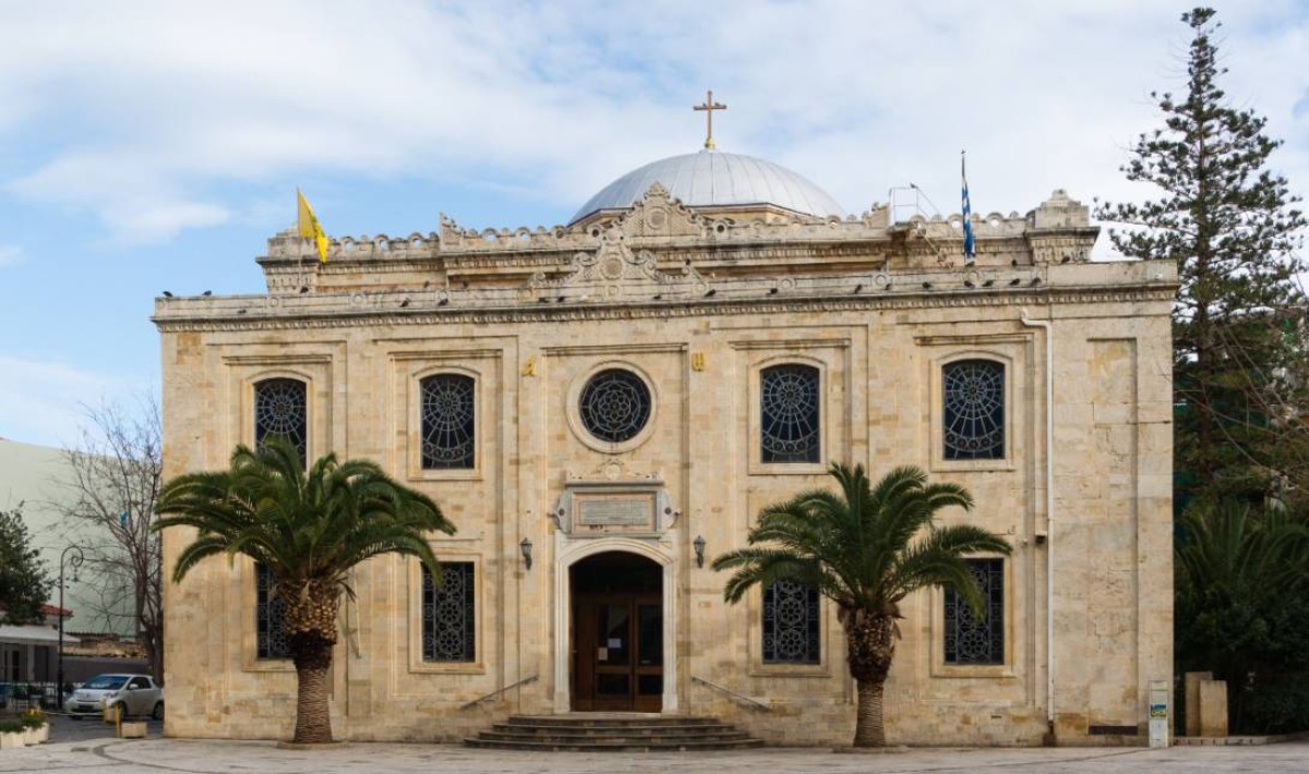 Ηράκλειο: Θεία Λειτουργία στον Άγιο Τίτο για τους υποψηφίους των Πανελλαδικών Εξετάσεων