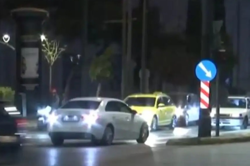 Σοκάρει το βίντο με οδηγό που κινείται στο αντίθετο ρεύμα στη Λεωφόρο Αλεξάνδρας