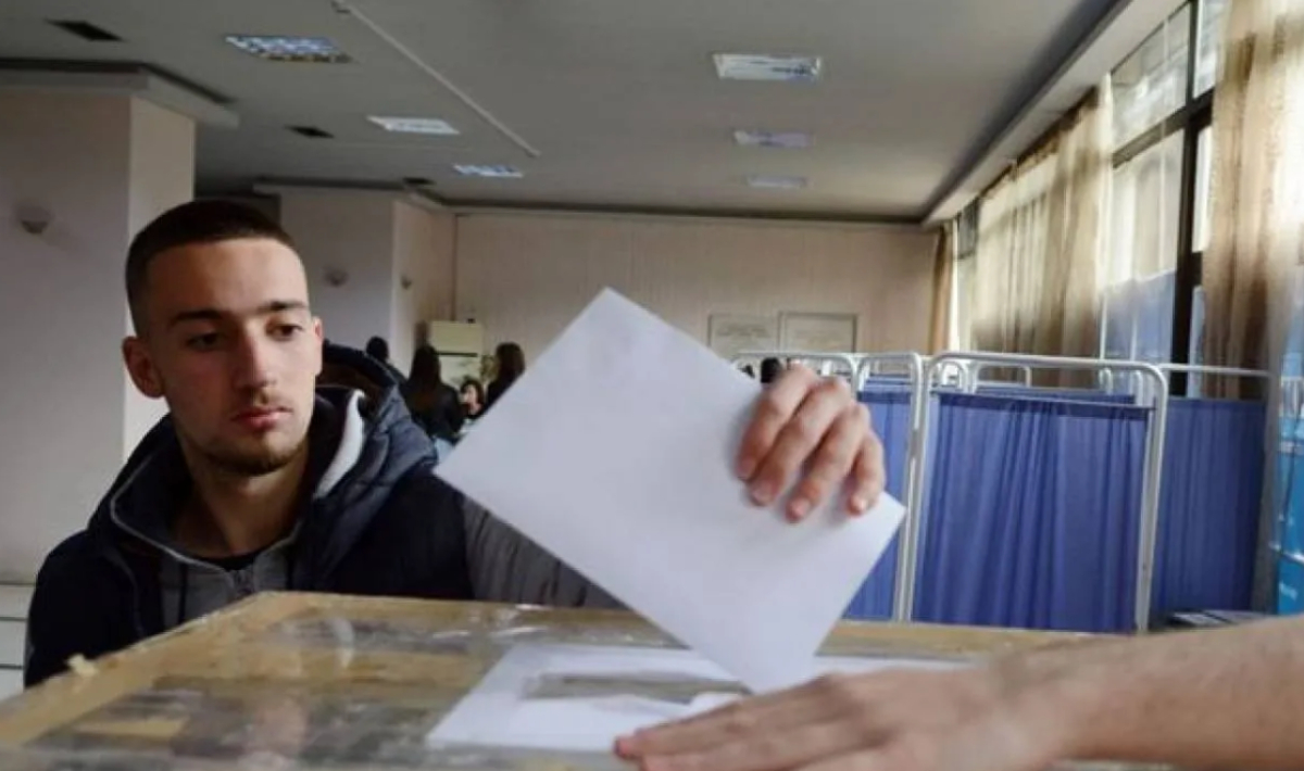 Στις κάλπες σήμερα οι φοιτητές