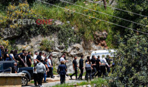 Θρήνος και σπαραγμός στο τελευταίο αντίο του αδικοχαμένου Νικήτα (φωτογραφίες & βίντεο)