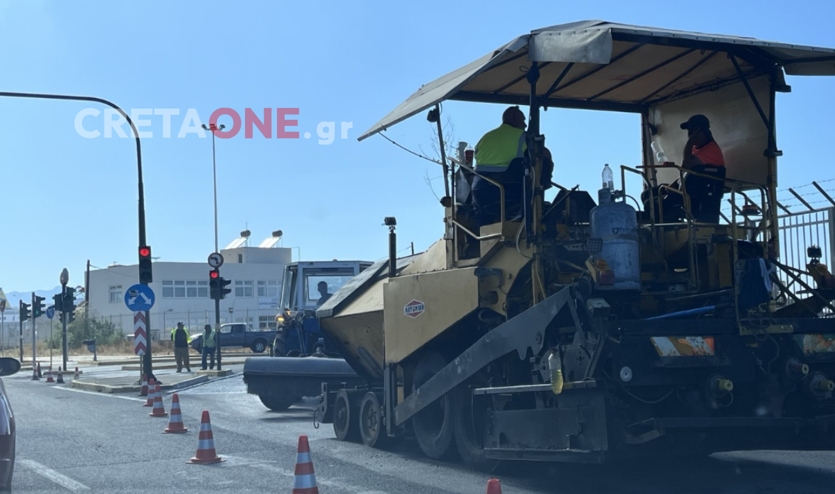 Κυκλοφοριακό χάος στην παραλιακή του Ηρακλείου – Δείτε βίντεο, φωτογραφίες