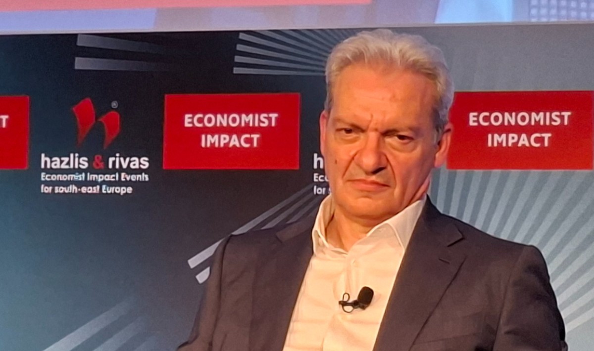 Aλέξης Καλοκαιρινός στο συνέδριο του Economist: «Είναι οφειλόμενα τα μεγάλα έργα και οι επενδύσεις στην Κρήτη»